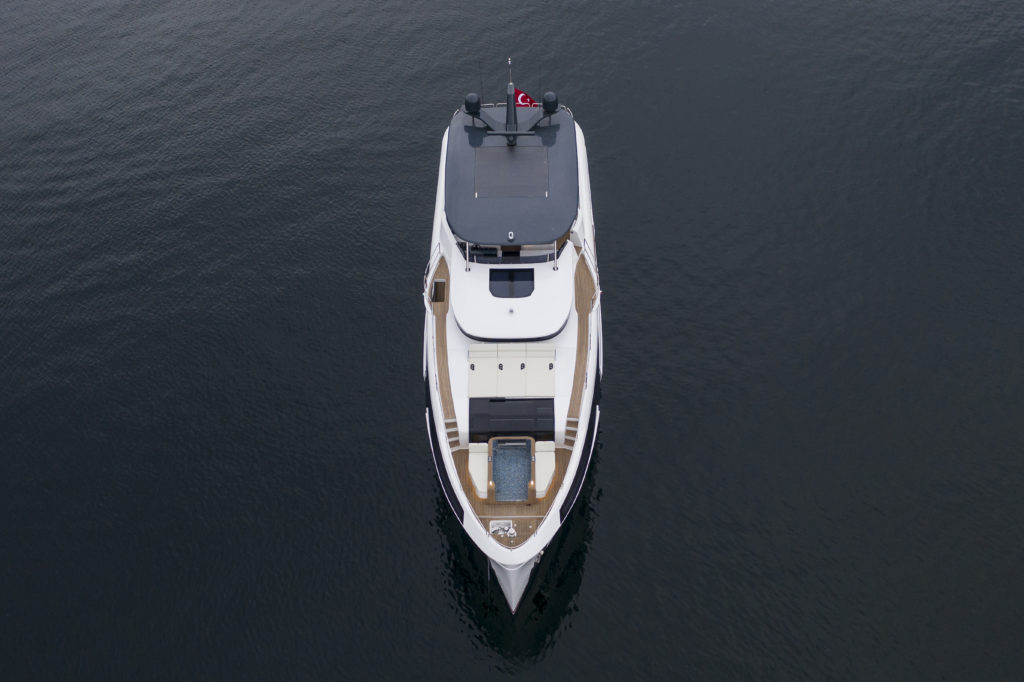 Sirena yacht 88